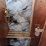 The Boat 船屋 欧瓦