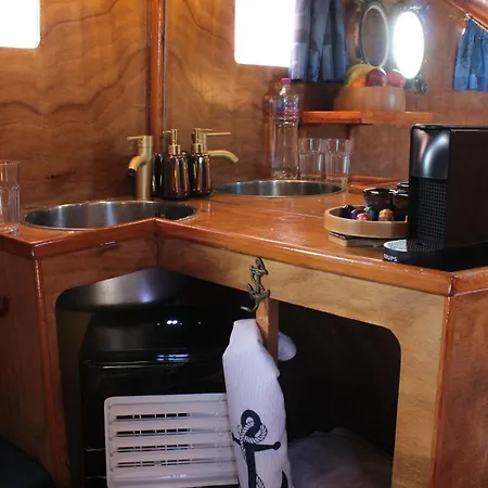 The Boat Botel Ovar